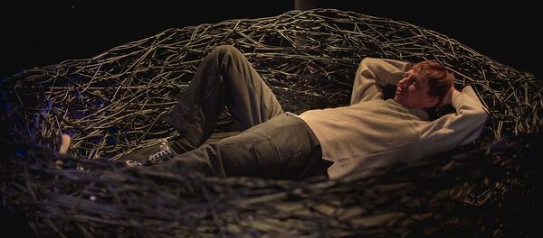 Спектакль Лондон Пермского ТЮЗа по пьесе Максима Досько - Sputnik Беларусь