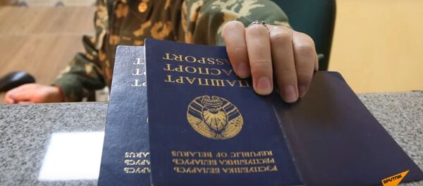 Самім патрэбна: чаму беларусы засталіся без бясплатных віз у Эстонію – відэа Самім патрэбна: чаму беларусы засталіся без бясплатных віз у Эстонію – відэа - Sputnik Беларусь