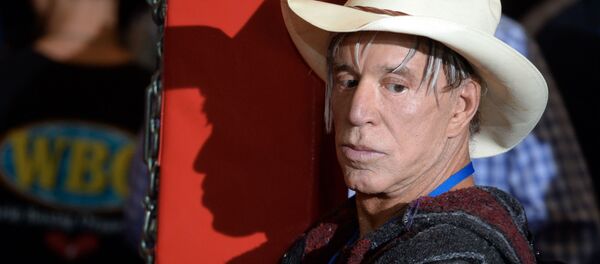 Американский актер и боксер Микки Рурк Американский актер и боксер Микки Рурк - Sputnik Беларусь