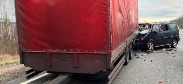 Смертельная авария под Смоленском с участием белорусов - Sputnik Беларусь