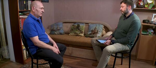 Людзі Данбаса: другі герой праекта Кірыла Вышынскага абараняў свой дом Людзі Данбаса: другі герой праекта Кірыла Вышынскага абараняў свой дом - Sputnik Беларусь