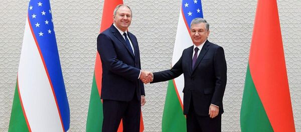 Сергей Румас и Шавкат Мирзиеев - Sputnik Беларусь