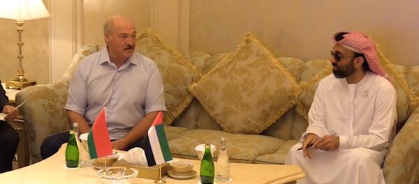 Як Лукашэнка з арабскім шэйхам штучны інтэлект абмяркоўваў – відэа Як Лукашэнка з арабскім шэйхам штучны інтэлект абмяркоўваў – відэа - Sputnik Беларусь