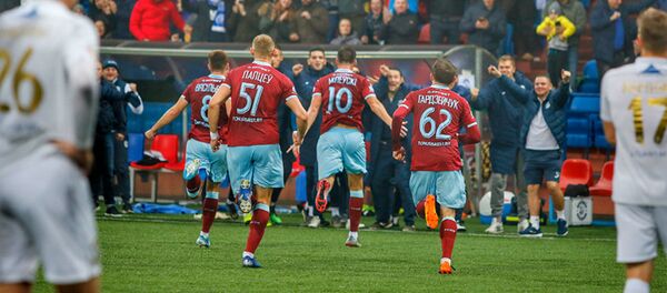 Матч между ФК Динамо-Брест и Ислочь Матч между ФК Динамо-Брест и Ислочь - Sputnik Беларусь