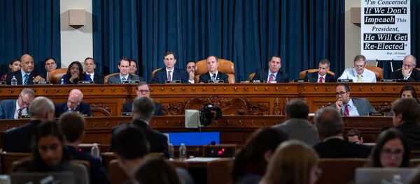 Открытые слушания в рамках процедуры импичмента американского президента Дональда Трампа начались в палате представителей США Открытые слушания в рамках процедуры импичмента американского президента Дональда Трампа начались в палате представителей США - Sputnik Беларусь