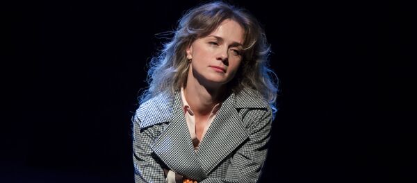 Сцена из спектакля театра белорусской драматургии Вар'ятка  - Sputnik Беларусь