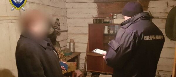 Мать зарезала отца: застолье в Вороновском районе закончилось трагедией - Sputnik Беларусь