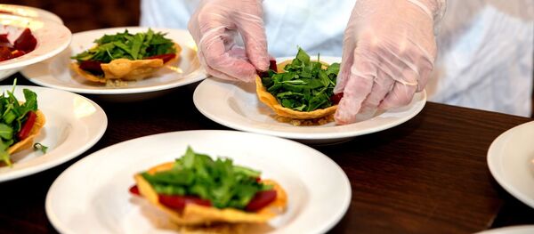 Получить блюдо от шефа теперь можно со значительной скидкой - Sputnik Беларусь