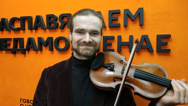 В состоянии сценического транса: скрипач Шишков о двойном концерте в Минске - Sputnik Беларусь