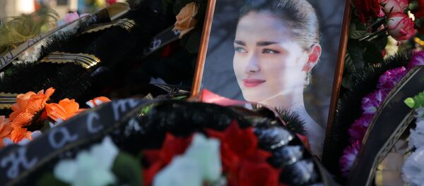 Убитую в Санкт-Петербурге аспирантку похоронили - Sputnik Беларусь