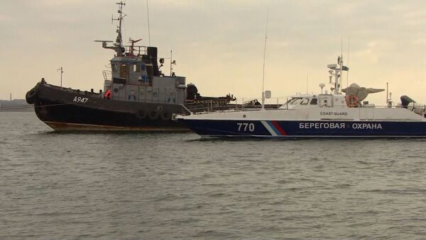 Задержанные в Черном море украинские корабли покинули керченский порт - Sputnik Беларусь
