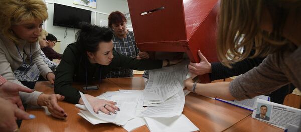 Избирательные участки по всей стране закрылись в восемь часов вечера - Sputnik Беларусь