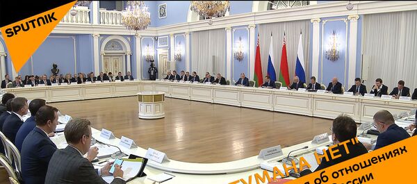 Туман Медведев и Румас - Sputnik Беларусь