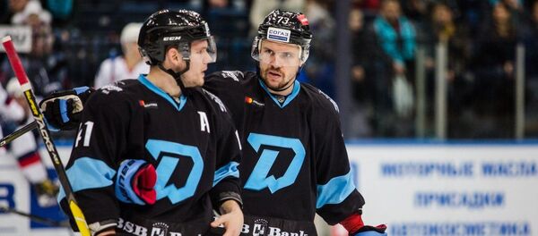 Хоккеисты минского Динамо - Sputnik Беларусь