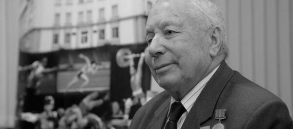 Тренер по гребле на байдарках и каноэ Петр Федорович Яновский - Sputnik Беларусь