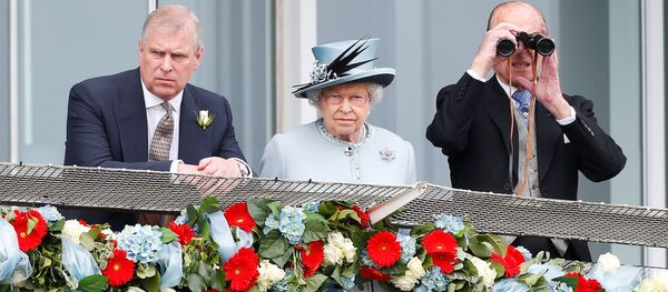 Королева Елизавета II лишила принца Эндрю жалованья - Sputnik Беларусь