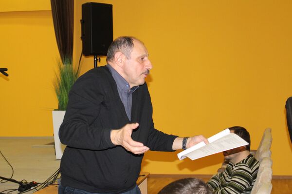 Бар во дворе? Новая стройка стала причиной волнений у жителей Гродно - Sputnik Беларусь