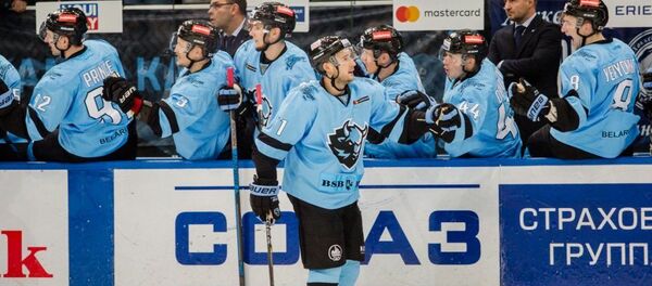 Хоккеисты минского Динамо Хоккеисты минского Динамо - Sputnik Беларусь