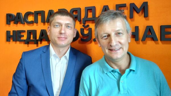 Деньги и мир: как будут отрегулированы модельный бизнес и дорожный сбор - Sputnik Беларусь