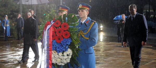 Лукашенко и Вучич возложили венки к монументу освободителям Белграда - Sputnik Беларусь