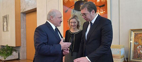 Ковер и клинок: что Вучич подарил Лукашенко - Sputnik Беларусь