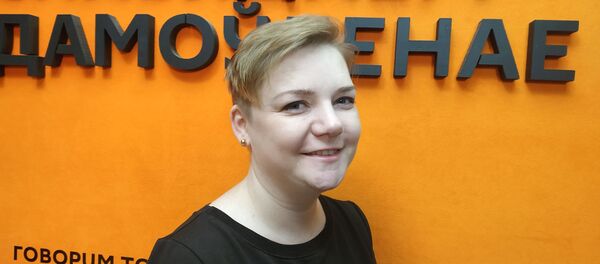 З хлапушкай на танк: як беларуска пачынала бізнес і адкрывала студыю шыцця З хлапушкай на танк: як беларуска пачынала бізнес і адкрывала студыю шыцця - Sputnik Беларусь