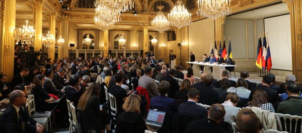 Итоговая пресс-конференция лидеров Нормандской четверки в Елисейском дворце - Sputnik Беларусь