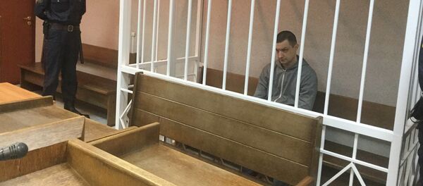 Бывший генеральный директор Белмедтехники Александр Шарак в зале суда - Sputnik Беларусь