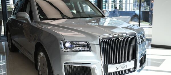 Автомобиль Aurus Senat  - Sputnik Беларусь