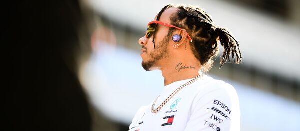 Пилот команды Мерседес Льюис Хэмилтон - Sputnik Беларусь