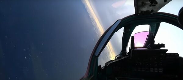 Сложный пилотаж показали пилоты перехватчиков на Камчатке - видео - Sputnik Беларусь