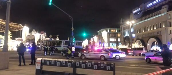 Неизвестный открыл стрельбу в Москве у здания ФСБ на Лубянке - Sputnik Беларусь