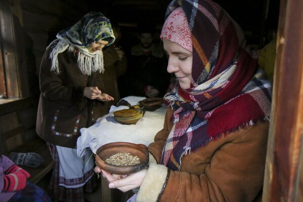 Традыцыйная куцця - галоўная страва на калядныя святы.  - Sputnik Беларусь