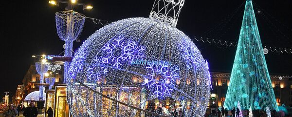 Новогодняя иллюминация в Минске - Sputnik Беларусь