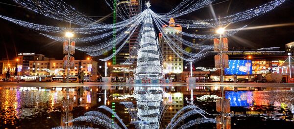 Новогодняя иллюминация в Минске - Sputnik Беларусь