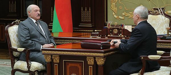 Рабочая встреча Александра Лукашенко с управляющим делами президента Беларуси Виктором Шейманом - Sputnik Беларусь