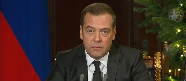Бьют по Европе: Медведев о санкциях Вашингтона против Северного потока-2 - Sputnik Беларусь