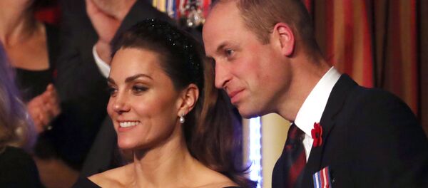 Принц Уильям с супругой Кейт Миддлтон - Sputnik Беларусь