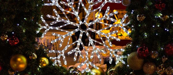 Новогодние огни, архивное фото Новогодние огни, архивное фото - Sputnik Беларусь