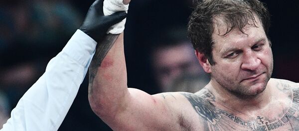 Боксер Александр Емельяненко - Sputnik Беларусь