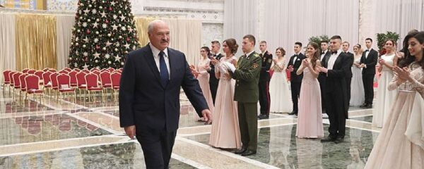 Венский бал во Дворце Независимости - Sputnik Беларусь