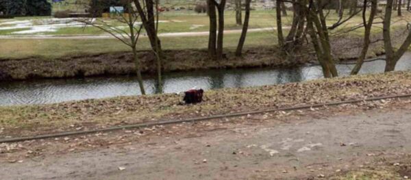 Из Свислочи достали сумку с останками человека - Sputnik Беларусь