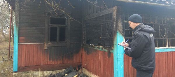 Сгоревший дом - Sputnik Беларусь