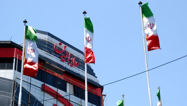 Флаги Ирана на одной из улиц Тегерана - Sputnik Беларусь