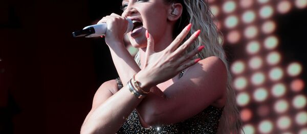 Певица Ольга Бузова - Sputnik Беларусь