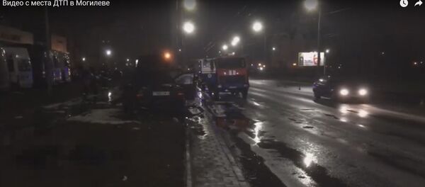 Опубликовано видео с места смертельной аварии в Могилеве - Sputnik Беларусь