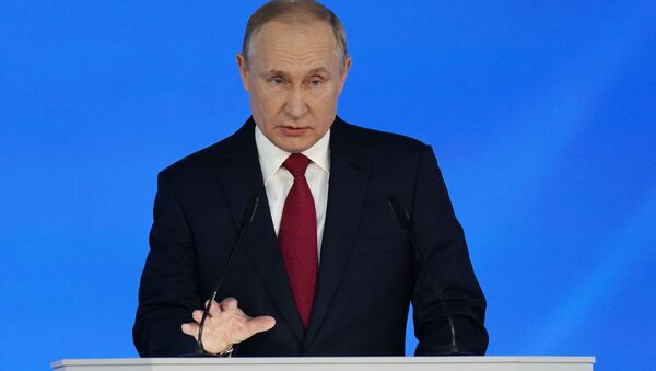 Президент России Владимир Путин выступает с ежегодным посланием Федеральному собранию - Sputnik Беларусь
