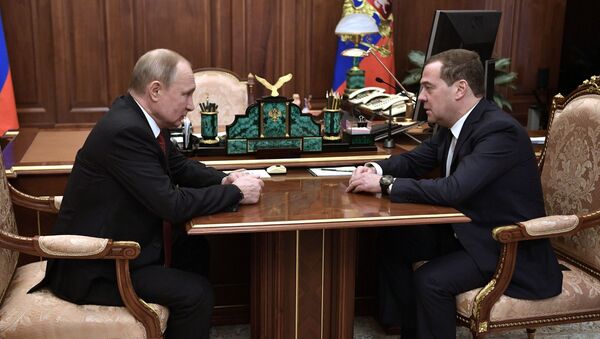 Рабочая встреча президента РФ В. Путина и премьер-министра РФ Д. Медведева 15 января 2020 - Sputnik Беларусь