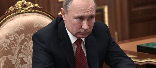 Рабочая встреча президента России Владимира Путина с главой ФНС Михаилом Мишустиным - Sputnik Беларусь