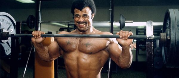 Американский рестлер Рокки Джонсон - Sputnik Беларусь